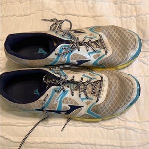 Mizuno running shoes